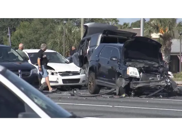 Selhání montáže převodovky Ford Bronco z roku 2025: Komunitní alarm jisker při převrácení v terénu
