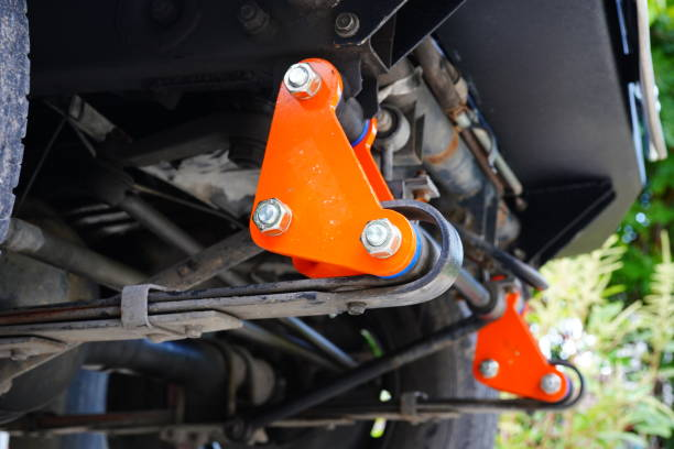 Pouzdra řídicích ramen Tesla Model 3 a Model Y: Možné obavy a zprávy ze skutečného světa